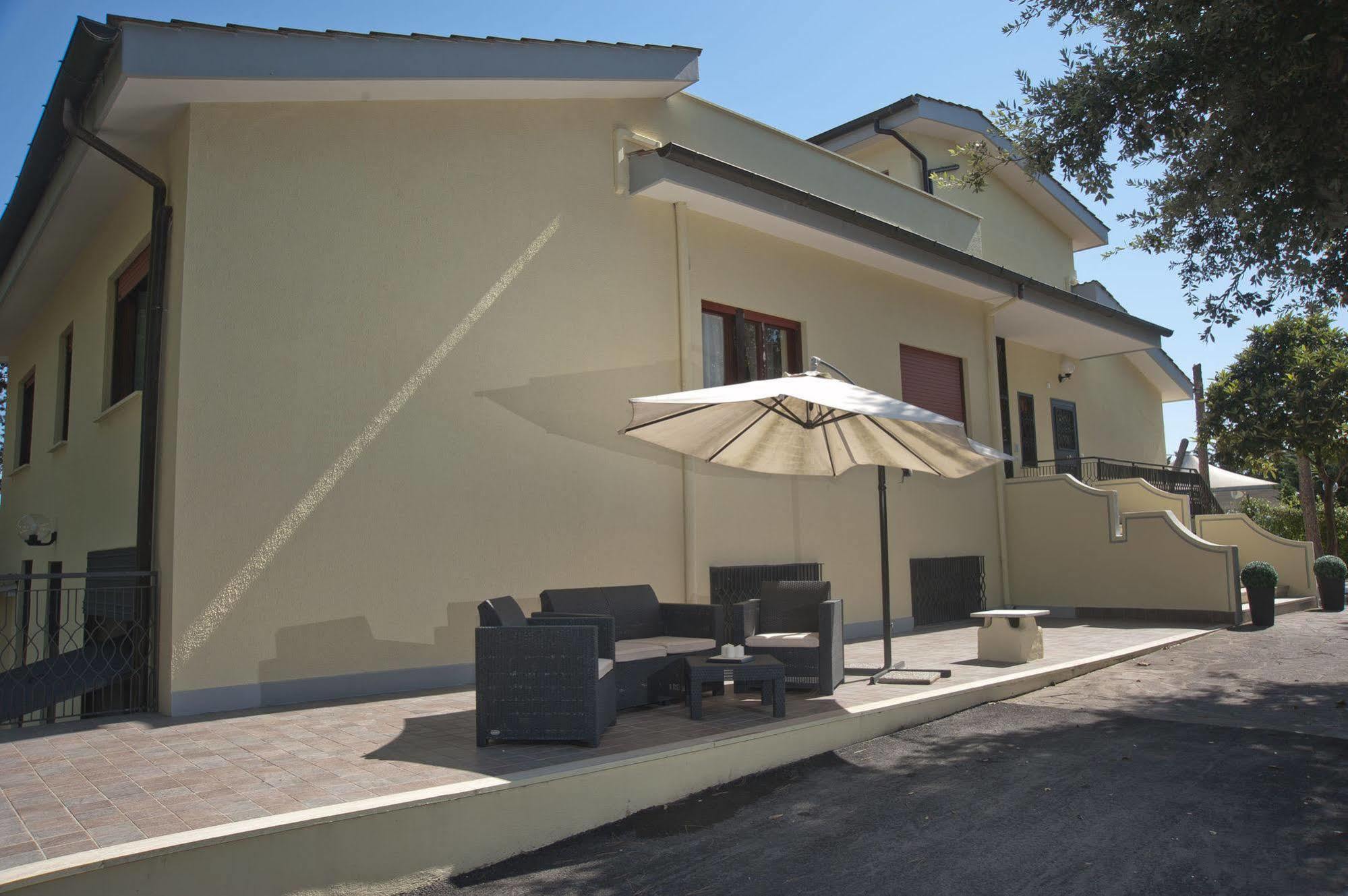 Domus In Viridi Bed & Breakfast Rome Exterior photo